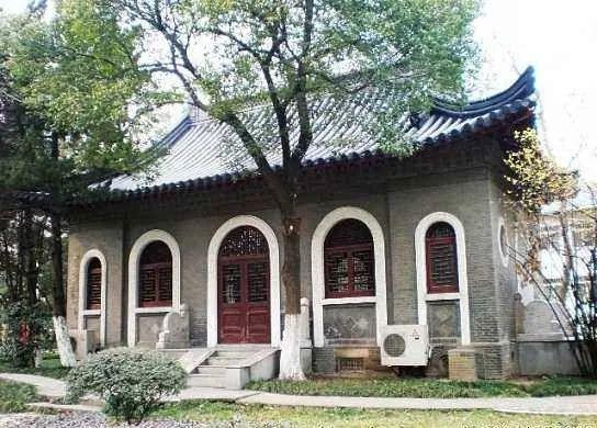 复古传奇手游皇家大学士在哪里 复古传奇手游皇家大学士在哪里