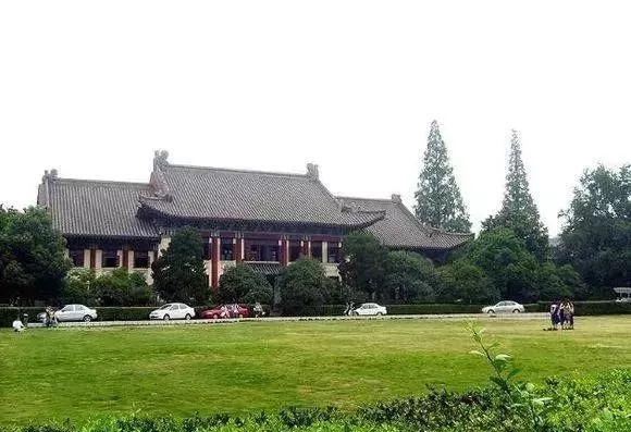 复古传奇手游皇家大学士在哪里 复古传奇手游皇家大学士在哪里