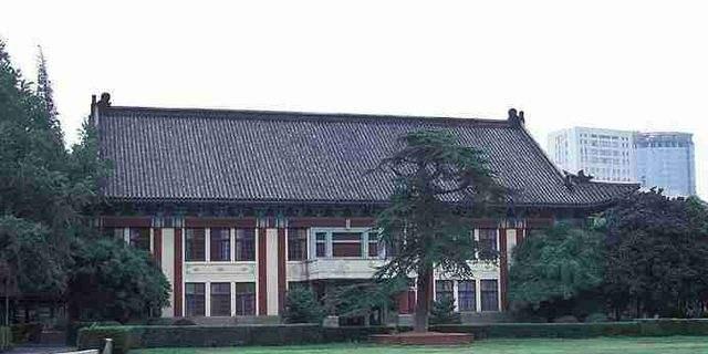 复古传奇手游皇家大学士在哪里 复古传奇手游皇家大学士在哪里